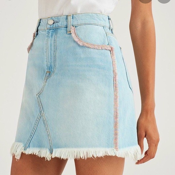 Cute Denim Fringe Skirt - Picture 4 of 4